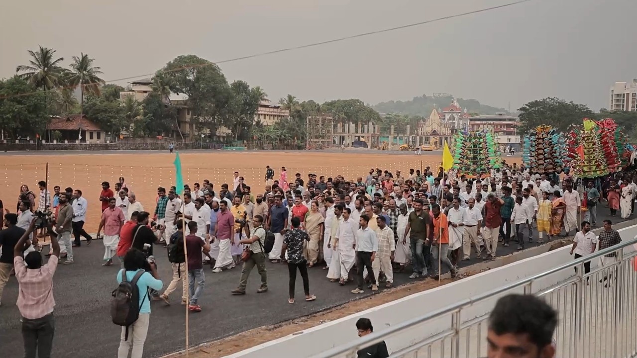 ഉത്സവമായി പത്തനംതിട്ട, സ്റ്റേഡിയം ഉദ്ഘാടനം