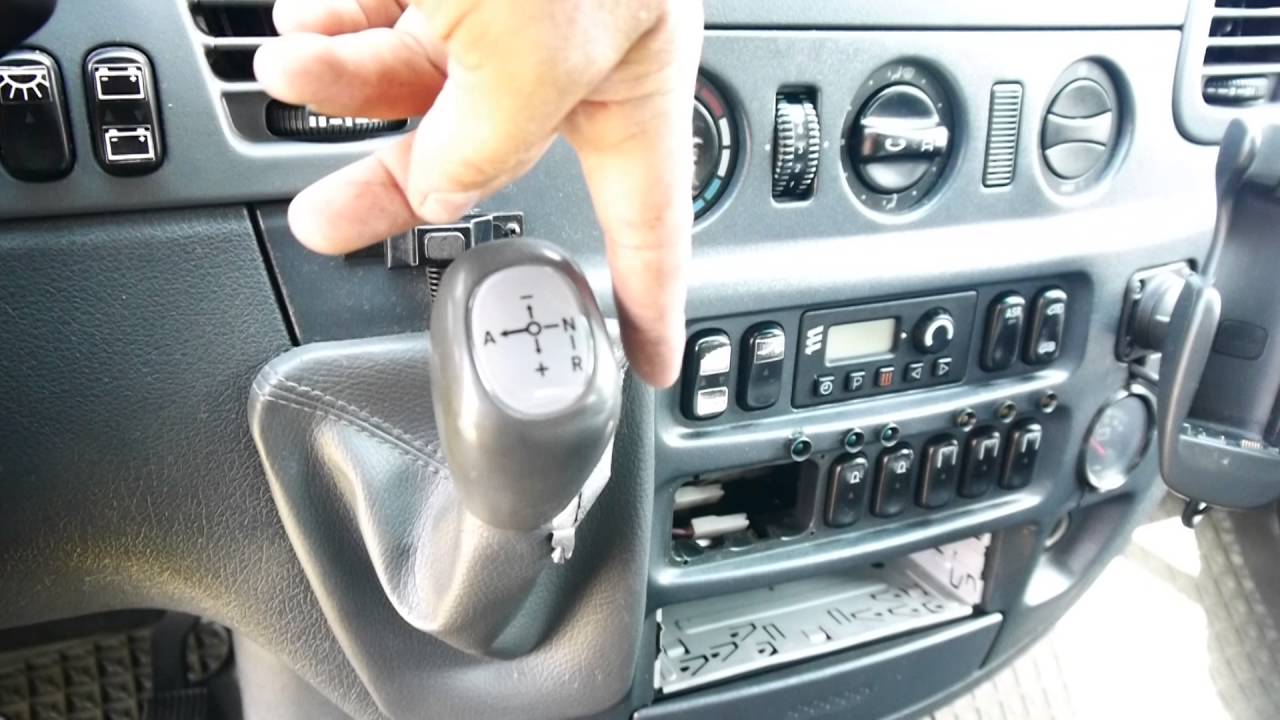Niby karetka, a jednak kamper cz.1
