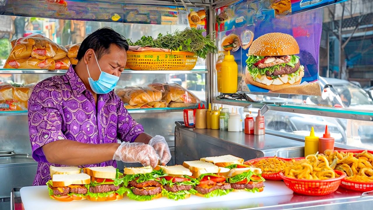 Fast Food for Less Than $1? Phnom Penh Locals RUSH This Spot Daily!