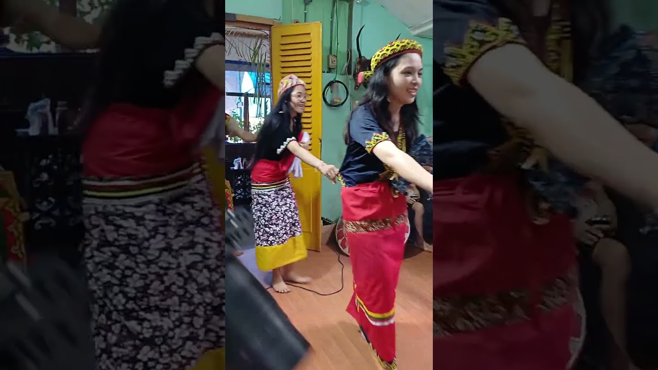 Dayak Bahau Busaang 