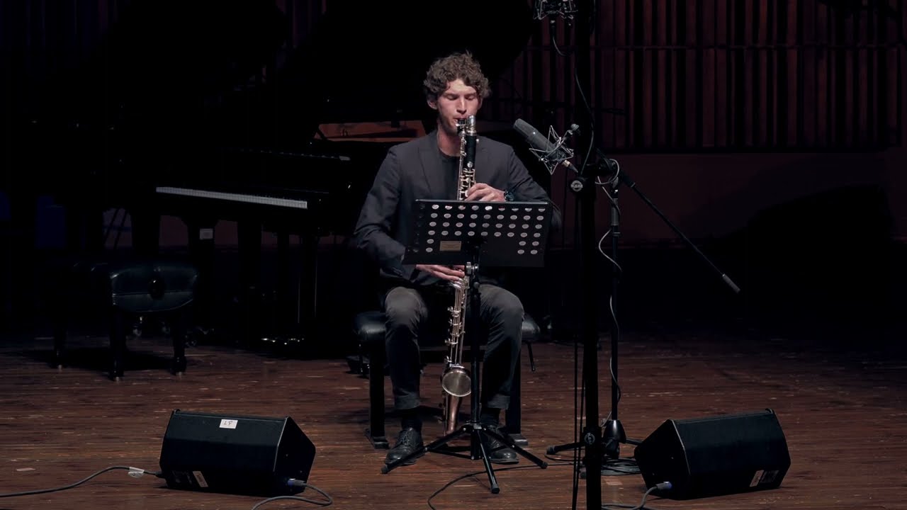 Clarus for bass clarinet and tape – Jan Paweł Przegendza