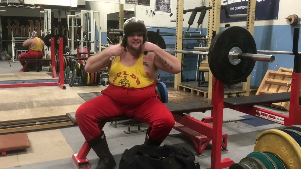 4 saliharrastaja tyyppiä (huumoria sit) 🤣 penkis 60kg ja 130kg