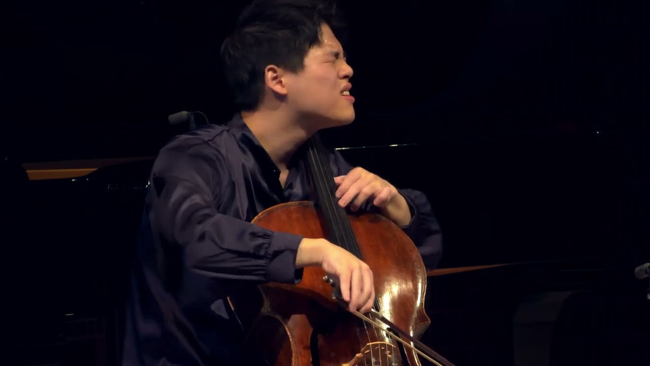 B. Martinu Variations on a Theme of Rossini - Woochan Jeong