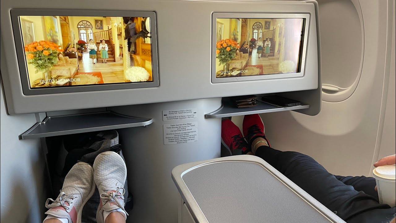 Montevideo VIP and Copa Business class