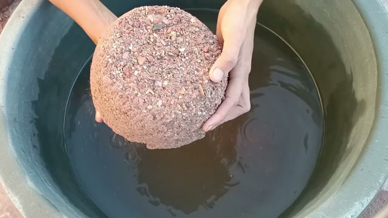 Gritty Red dirt bowls crumbling and dipping in lots of water #asmr