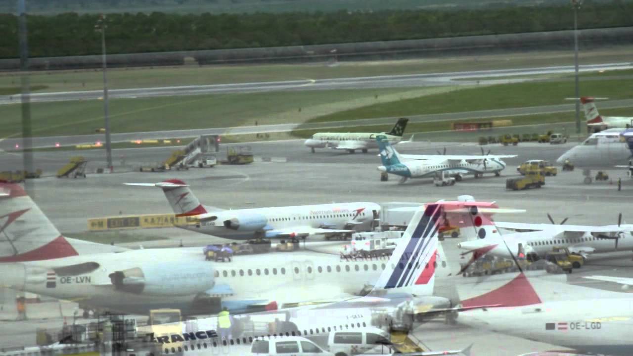 Spotting@ LOWW Vienna Airport July 2011