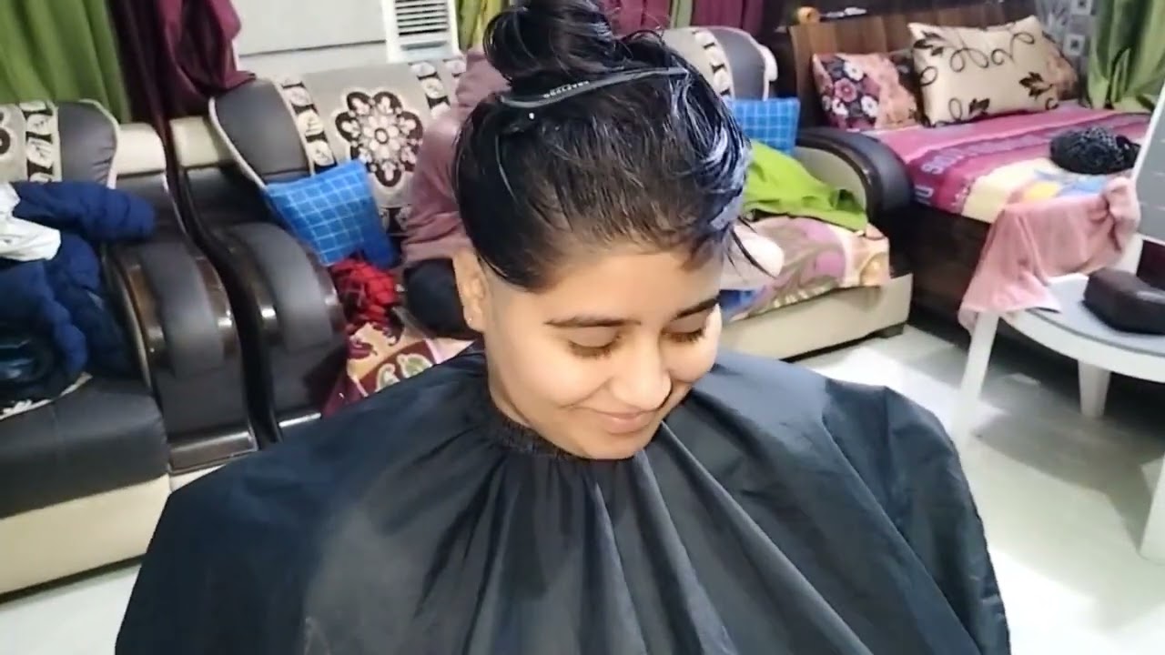 Collage Girl Head Shave using Straight Razor 🪒 