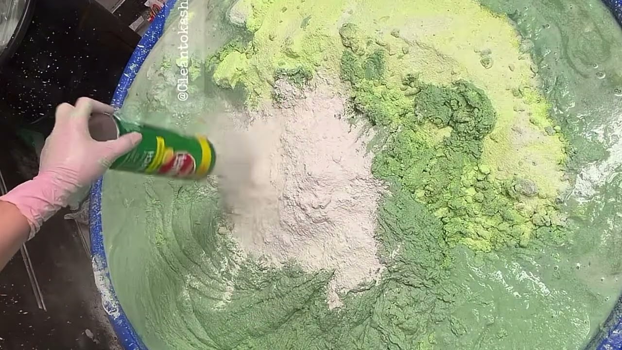 Огромное количество пены от стирки доставляет удовольствие @cleantokashley #asmr #asmrsounds #sat...