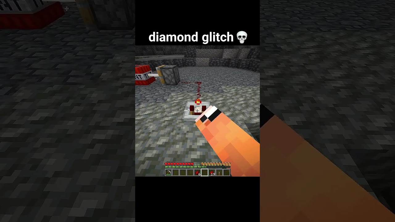 Minecraft Diamond Glitch Moment