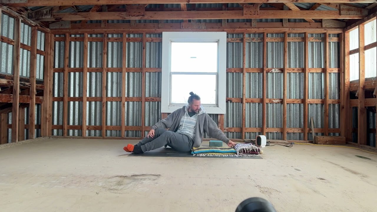 Restorative Yoga | Cultivating Inner Freedom Through Hips & Spine