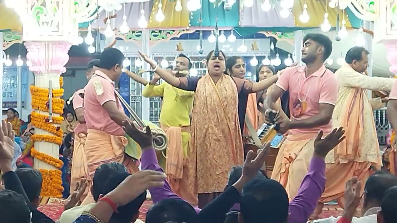 মিস্টি কন্ঠে মধুর কৃষ্ণ নাম করলেন // প্রভুজী সম্প্রদায় গোপালগঞ্জ //Ak Nam Kirton//Provuji Somproday