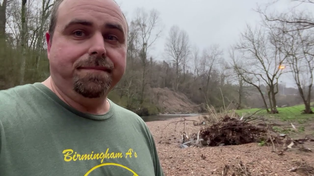 BUSTED! Stealth Camping a creek bank, Can't believe it! #stealthcamping #busted #creekfishing