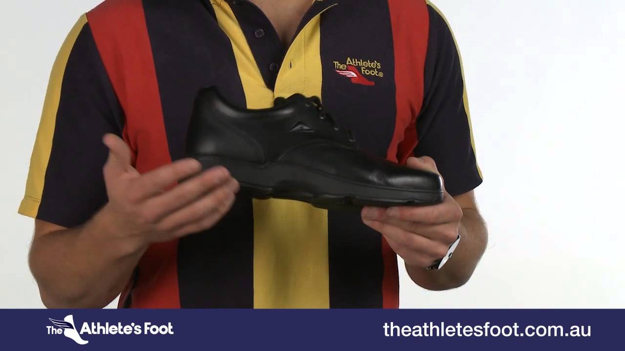 Ascent Apex School Shoe Review - Number 1 Selling School Shoe - The Athlete's Foot Australia