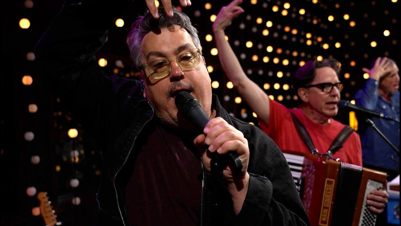 They Might Be Giants - The Darlings Of Lumberland (Live on KEXP)