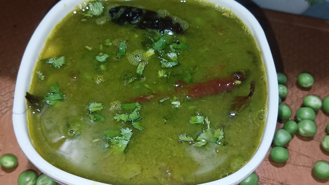 ताजा हरे मटर की दाल /Spicy Green Peas Dal /Fresh Green Peas Dal / Hare Matar Ki Dal Geetadirasoi