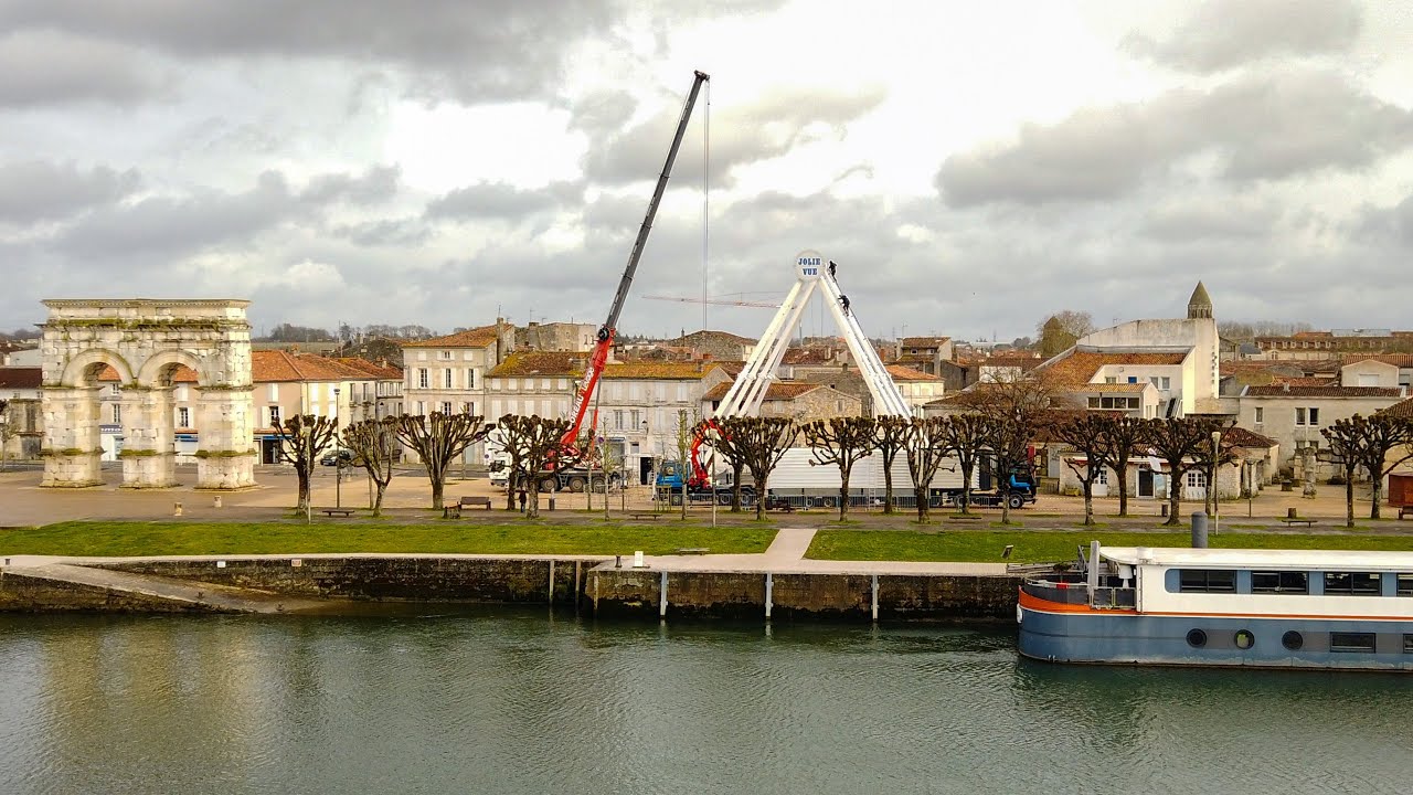 Timelapse installation Grande Roue &agrave; Saintes