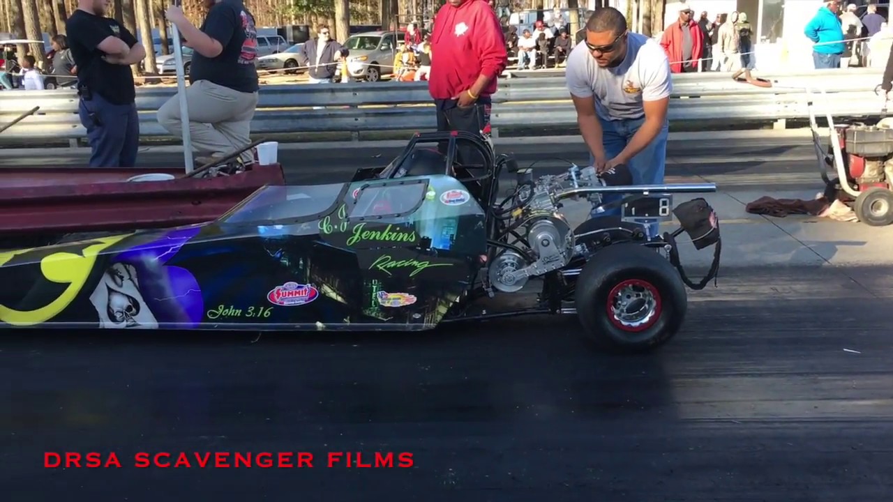 JR DRAGSTER SHOWDOWN