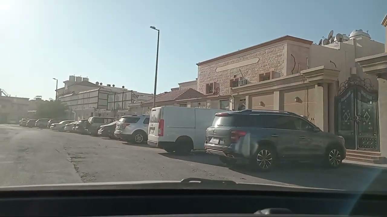 جولة في حي الضباب بالدمام..