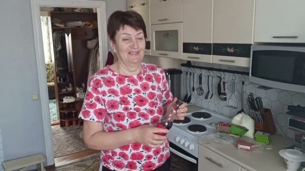 Ездила в город/Нет,чтоб продукты брать,я себе да себе😀