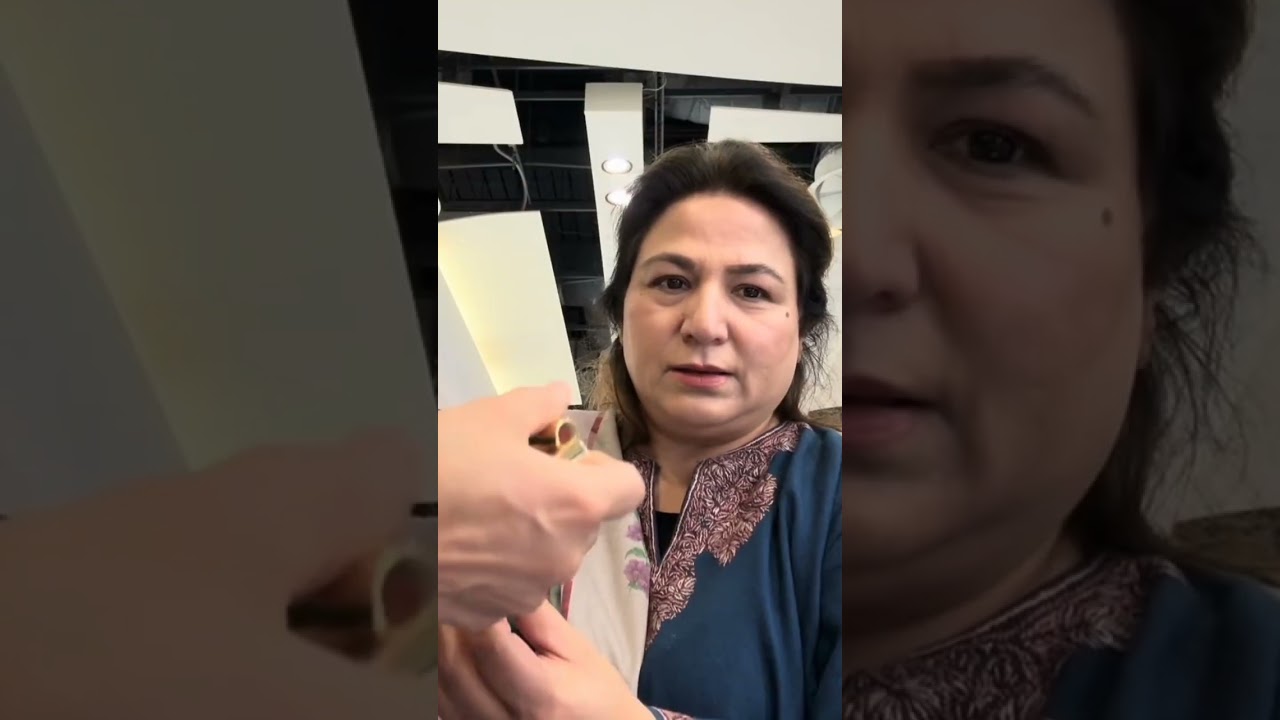 Guerlain brand ka make up Liya