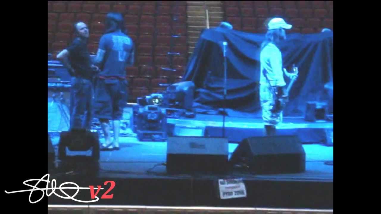 DOWN - Soundcheck before concert - Metallica shows up - Glendale AZ 2008