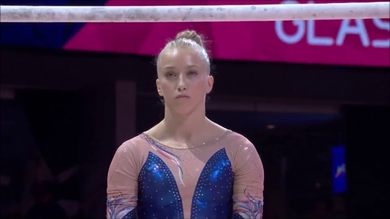 Juliette Bossu (FRA) Barras - Final del equipo - Campeonatos europeos 2018 Glasgow