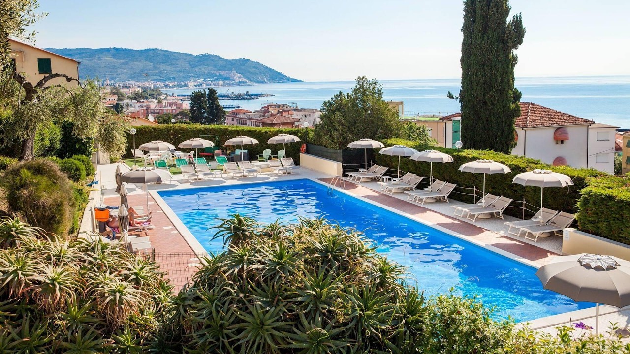 Hotel Metropol, Diano Marina, Italy | Travel With Divya