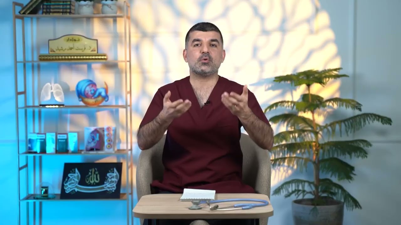 د  فرست احمد . سه‌ره‌ده‌ریا زاروكی دگه‌ل روژیێ د مه‌ها رهه‌مه‌زانا پیروز دا