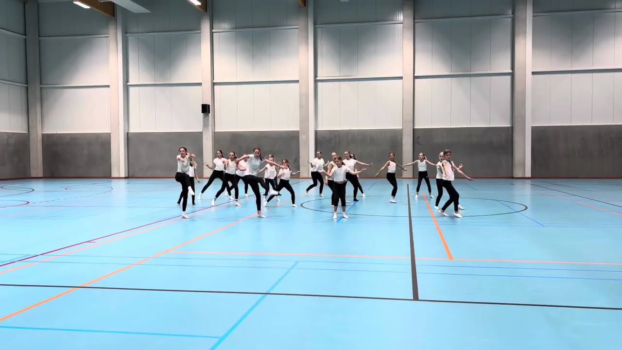 Danskamp zomer Sportdienst Veurne - groep 2 Manou