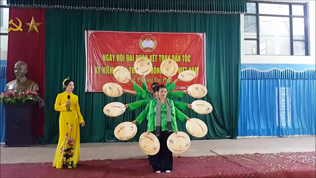MÚA: MẸ YÊU CON  - Đội múa văn nghệ Khu 10, TP Bắc Ninh biểu diễn