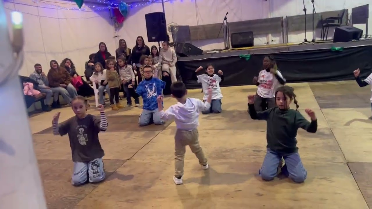 Esibizione hip hop screenagers honey s crew low castell Umberto 6/1/26