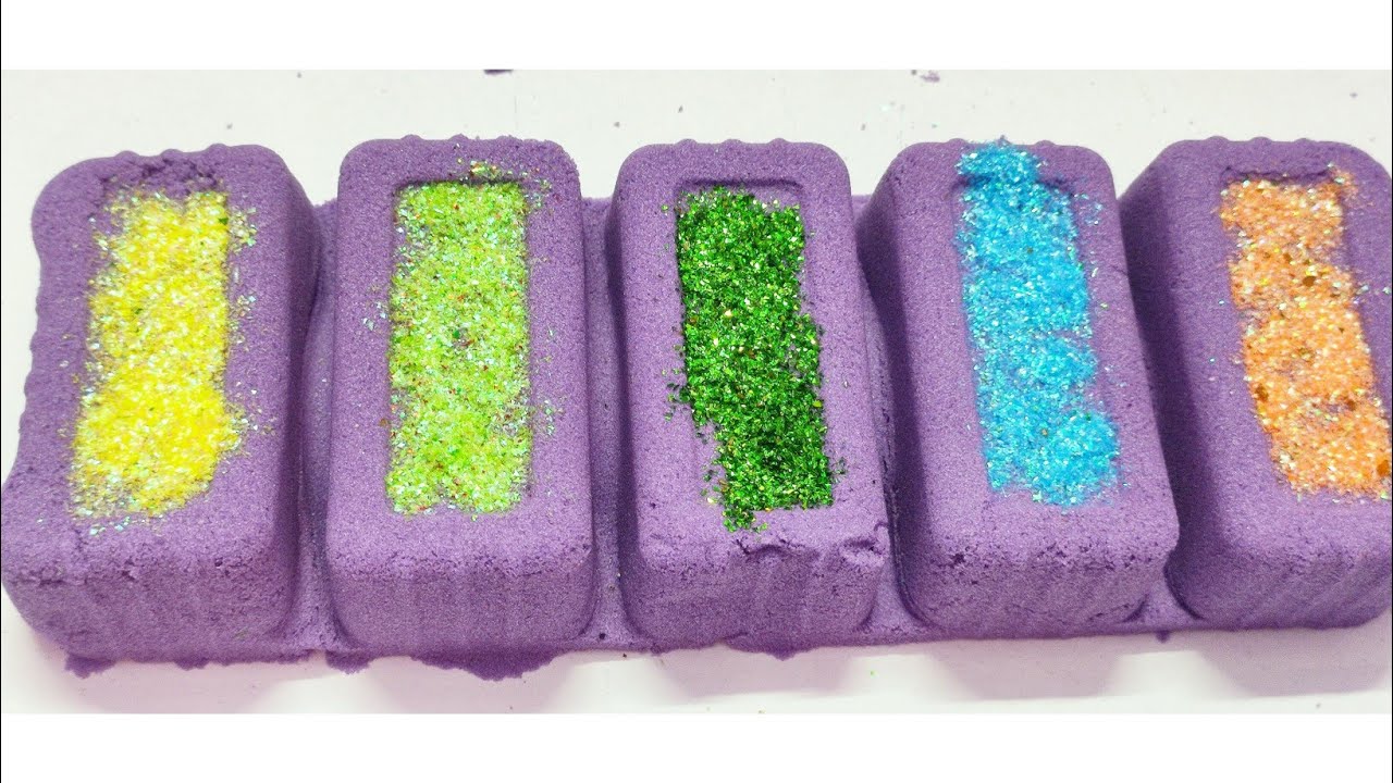 Very satisfying and relaxing kinetic sand ASMR 