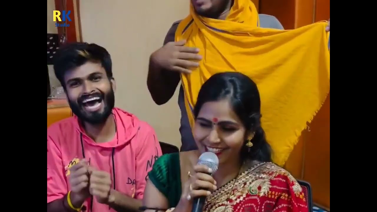 सेनूर लगवल ए सईया हमके आपन बनवल ए सईयादेखिए #Singer_Bindu_Shree और #Deepak_Dilkash अपने आवाज़ में