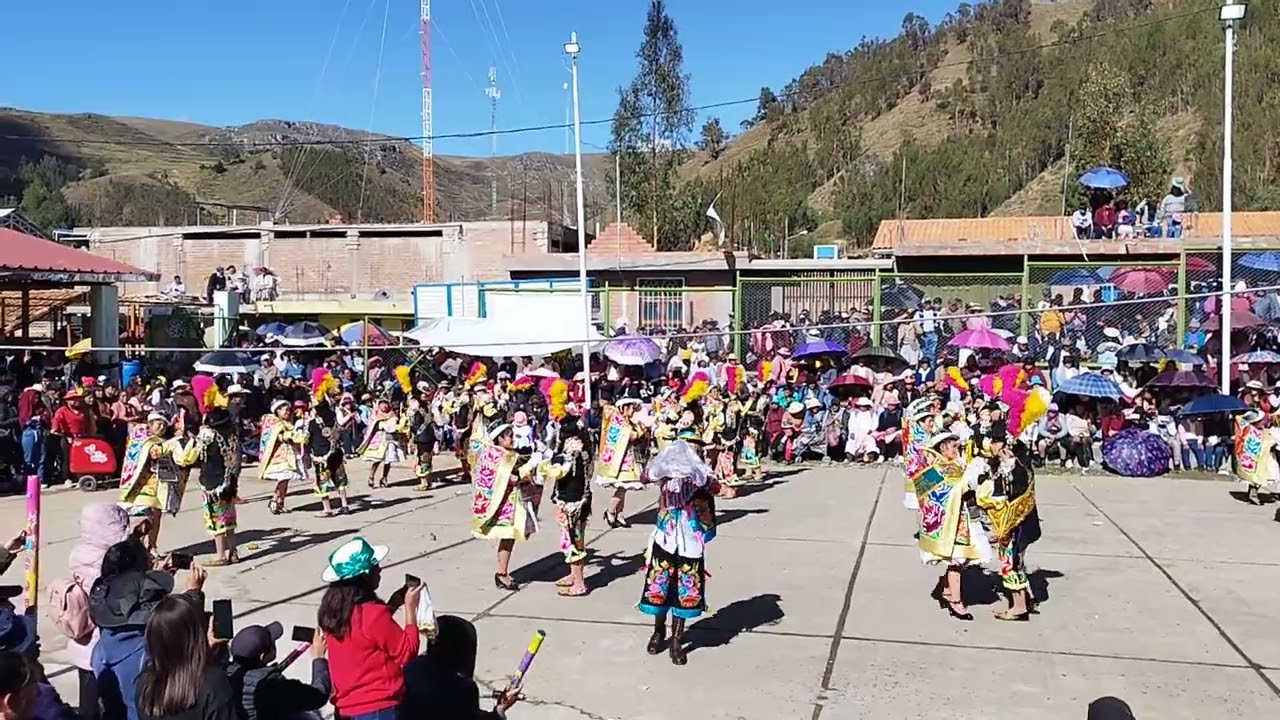 chonguinada independencia de ingenio huancayo y la orquesta FAMA INTERNACIONAL juventud amables