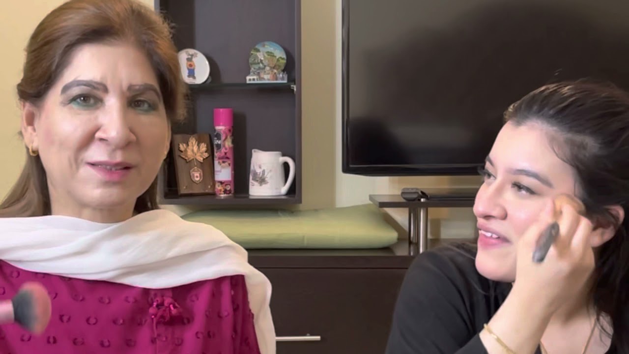 Vlog day 76| without Mirror makeup challenge 💄 Mariam vs Mama!