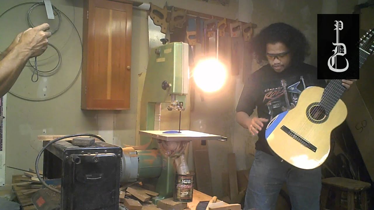PDC-TV: Ergonomic Guitar Mod