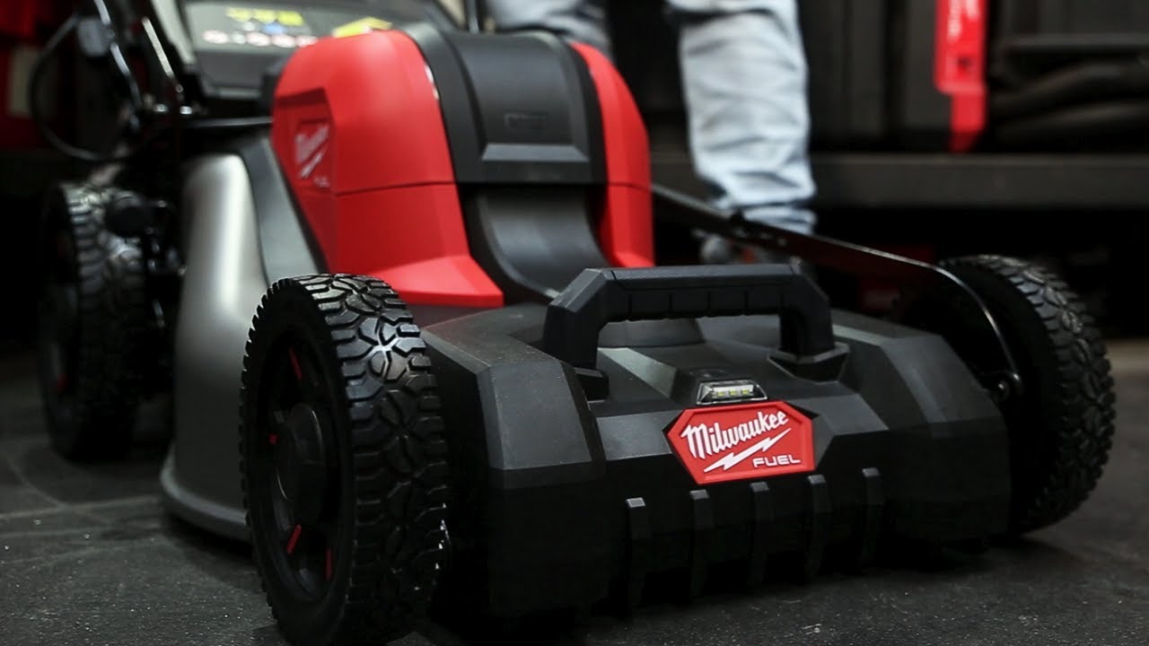 НОВАЯ самоходная газонокосилка Milwaukee 457 мм (18 дюймов) (M18F2LM180)