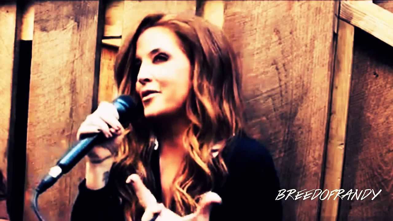 Lisa Marie Presley || 