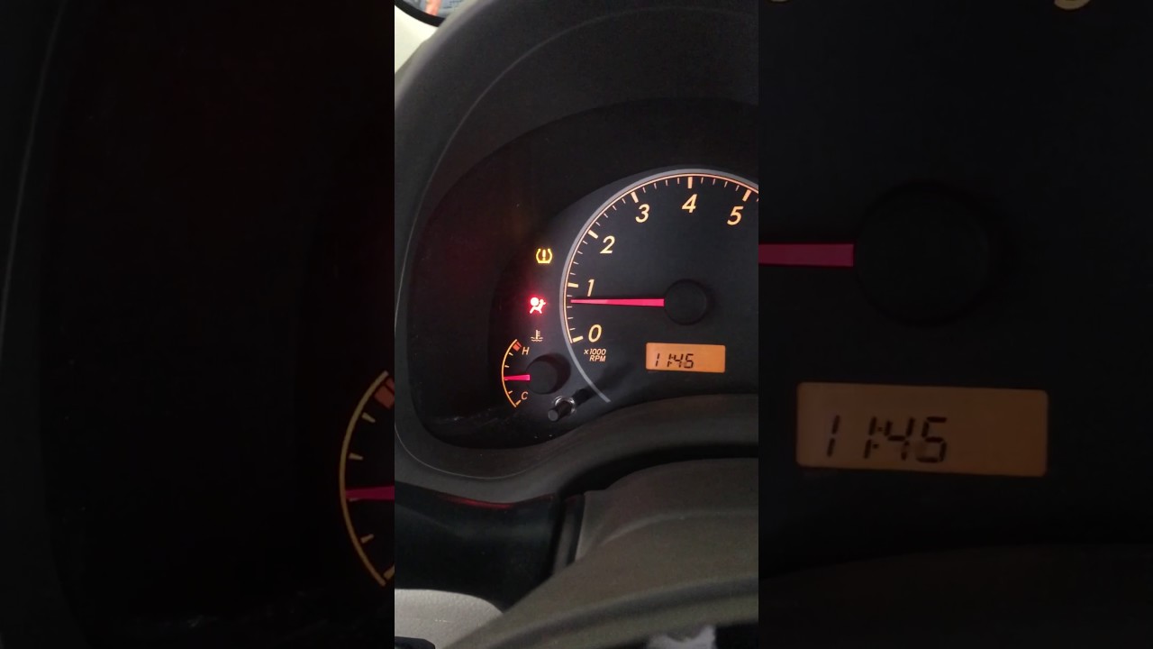 Toyota Corolla 2009 airbag code 51