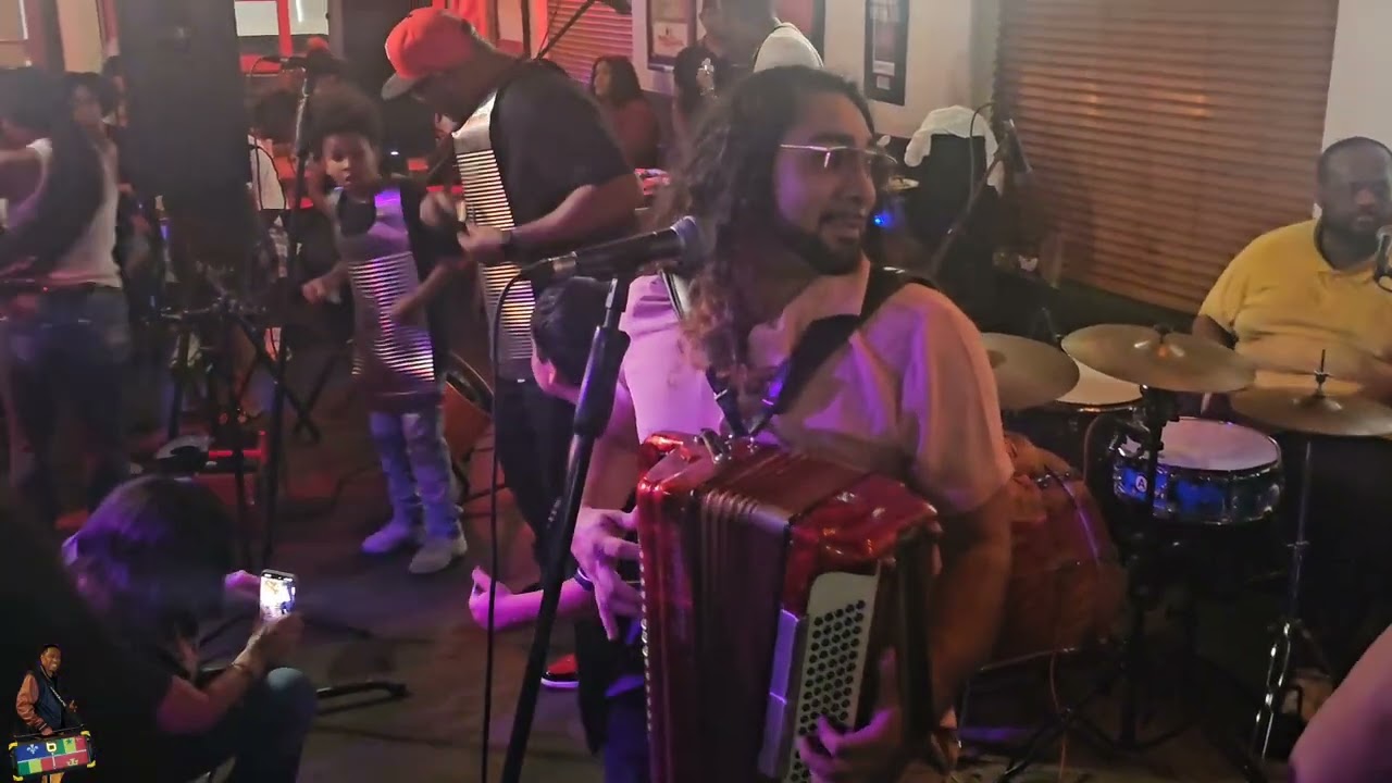 Zydeco with Ruben Moreno and Zydeco Re-Evolution 