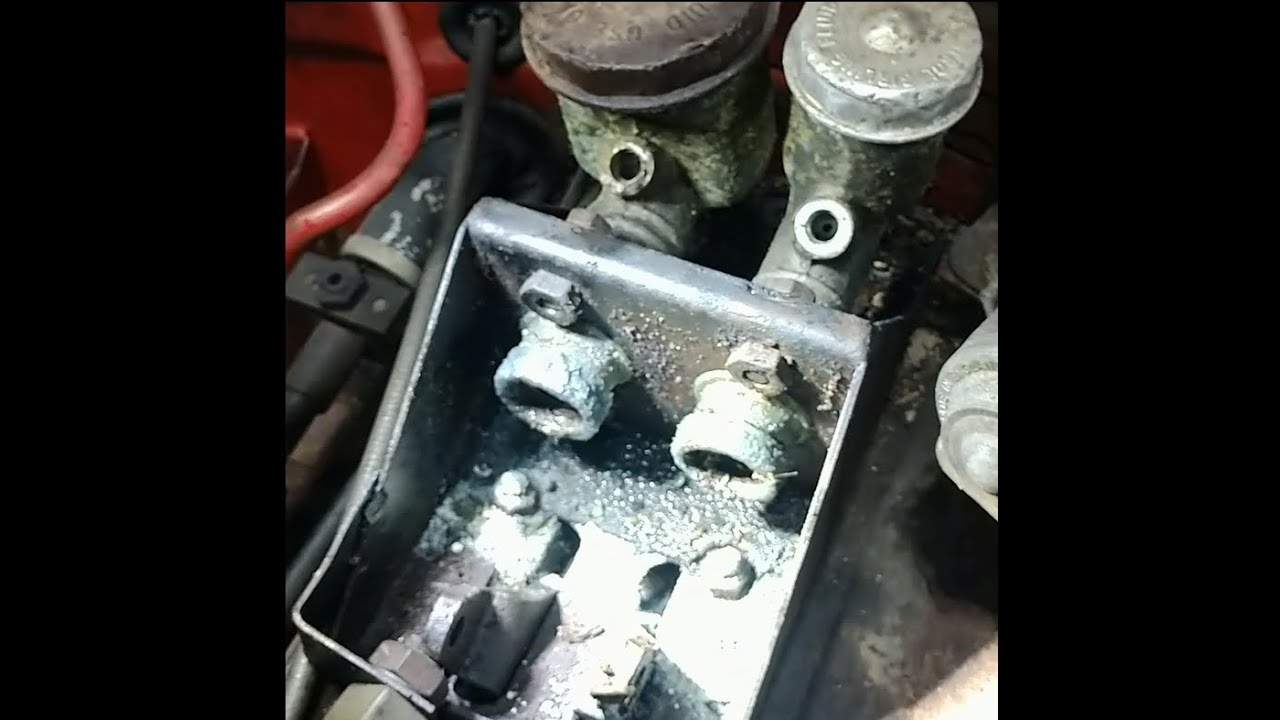 1967 Triumph TR4A,  Part 44, Brake and Clutch Master  Cylinder Replacement.