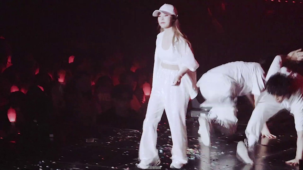 4season F/W 콘서트 마마무 휘인 Be Like me  직캠