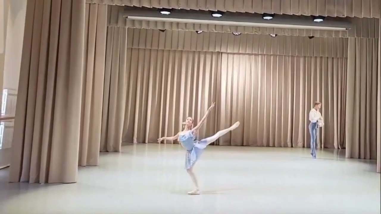 Yasmina Aziz, Klim Burdenko - 