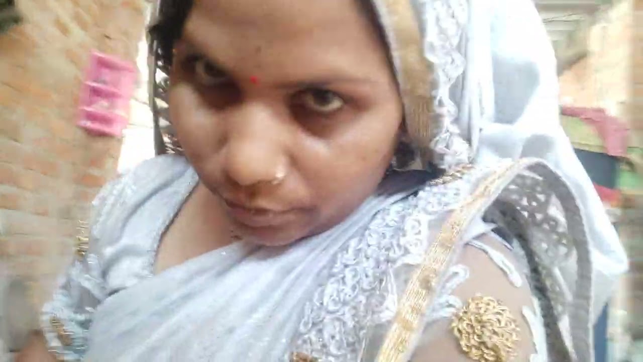 है दोस्तों मिर्च का पेड़ कैसा लगा 😛😛😛