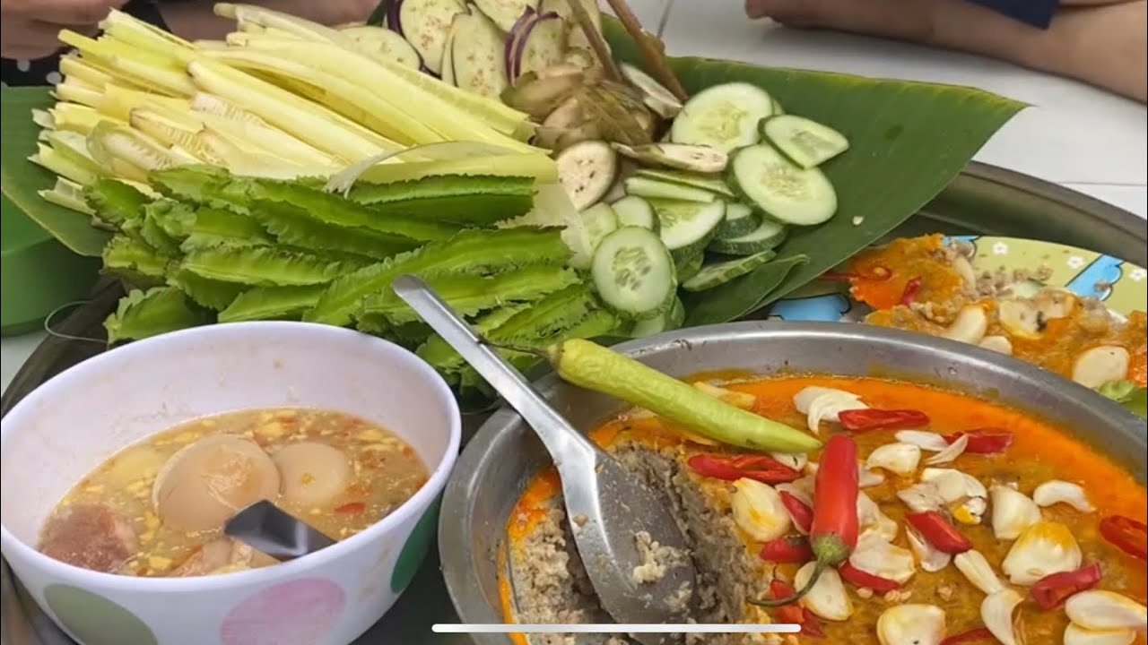 Паровая рыбная паста со свининой — вкус моей родины, дельты Меконга.