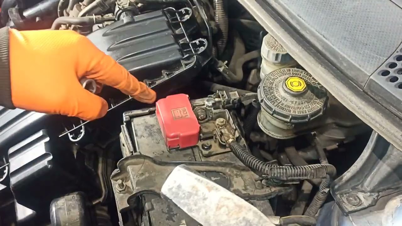 Honda Jazz laza akksi saru
