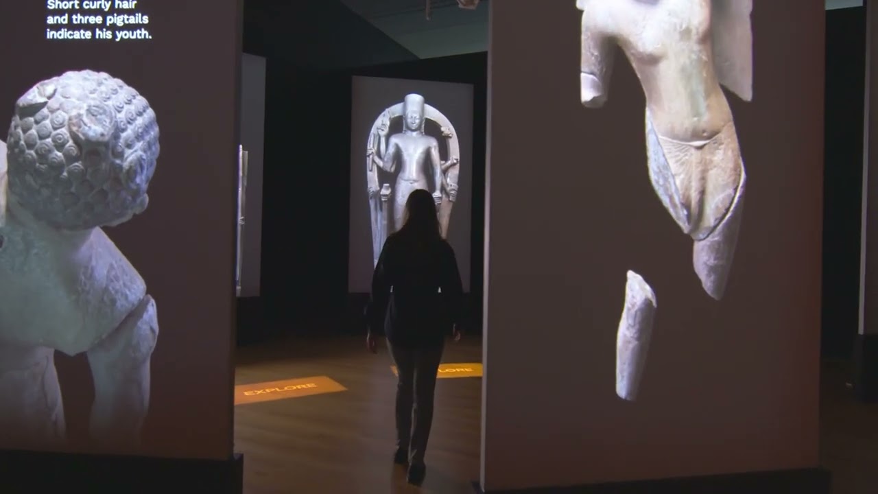 Revealing Krishna: Immersive Digital Galleries