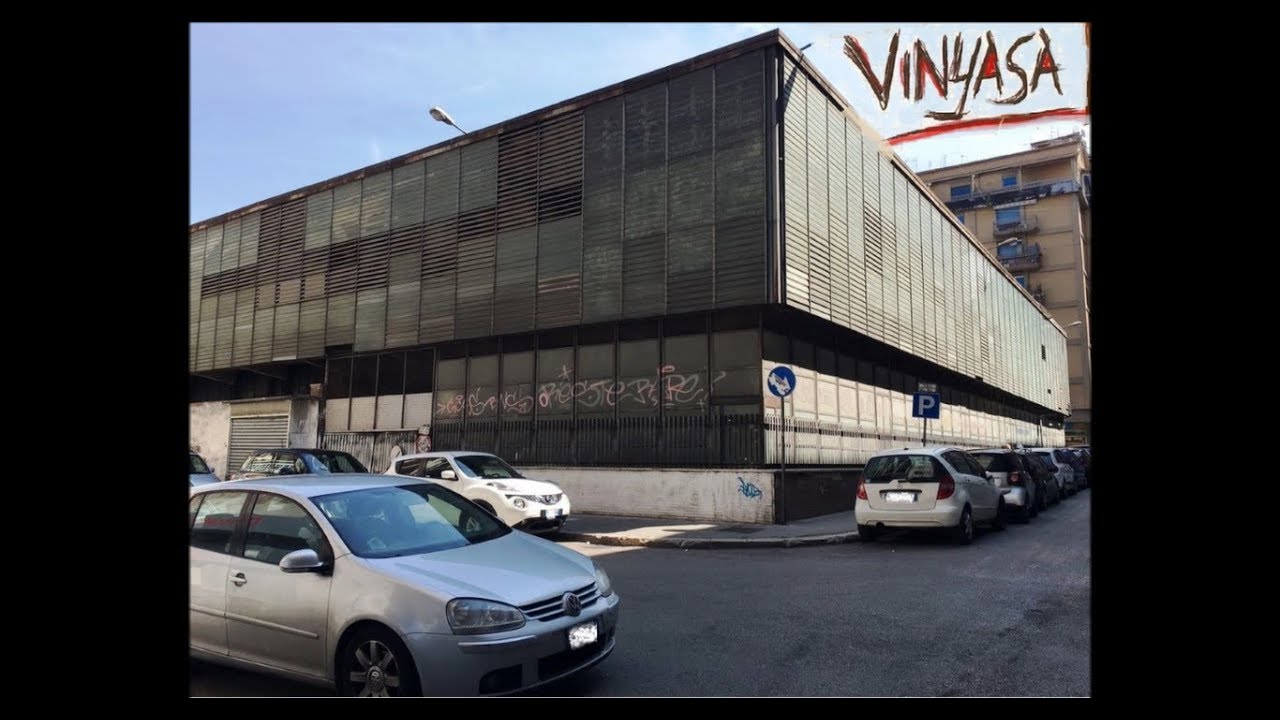 Vinyasa - Piazza del Mercato