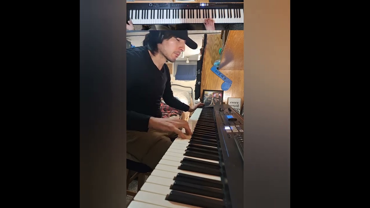 Levin Minnemann Rudess - Orbiter (Synth Jam.)