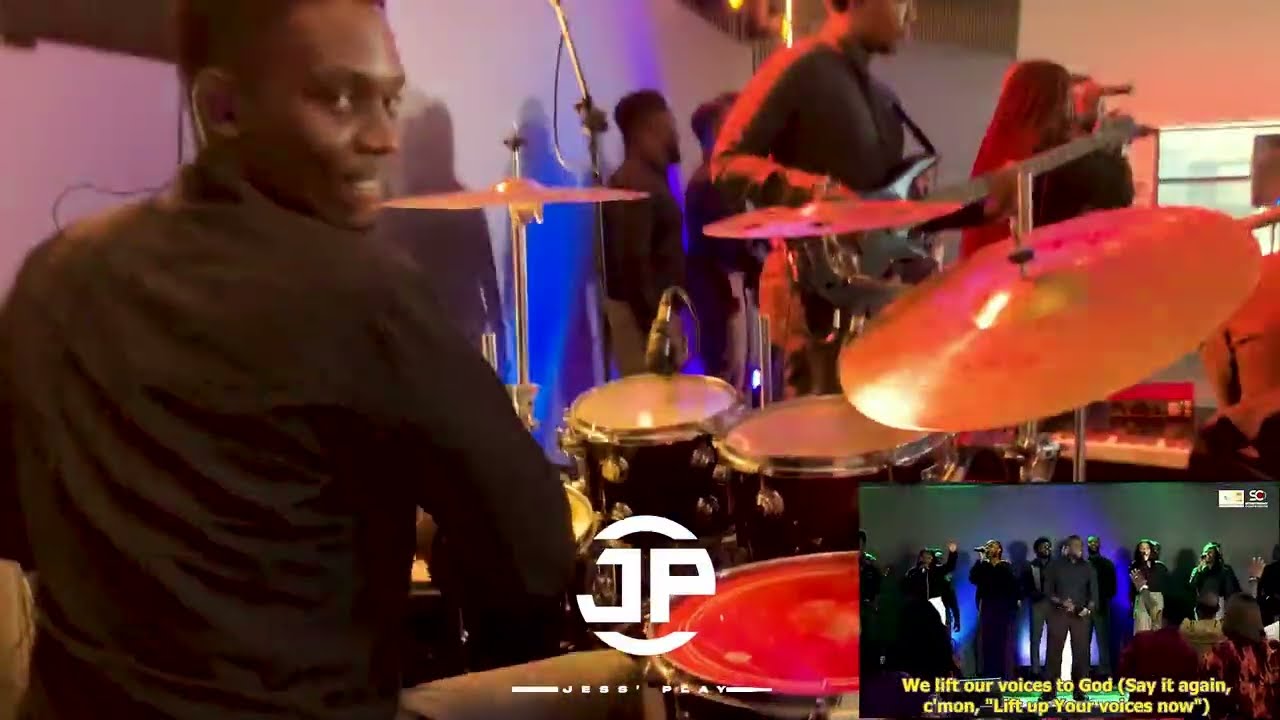 😱A MUST WATCH 🔥- CURRENTLY THE HOTTEST AFRICAN PRAISE SESSION BY THE BRIDGE (CGMI ABUJA)